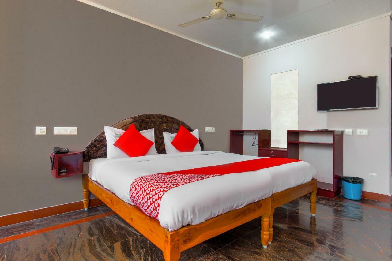 Oyo 45475 Annai Lodge Tańdźawur Zewnętrze zdjęcie